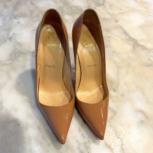 Christian Louboutin So Kate Pumps